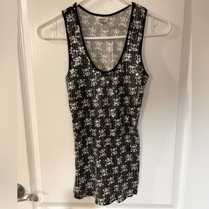 Love Rocks ladies sequins tank w/skulls